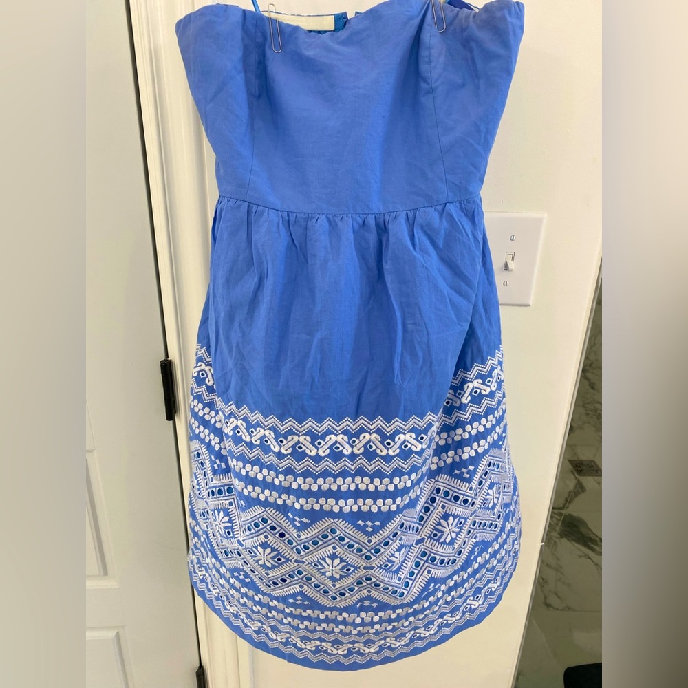 Strapless dress